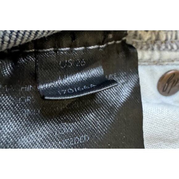 We The Free Free People Raw Hem Straight Cut Jeans Size 26, 25” Inseam - Picture 7 of 8